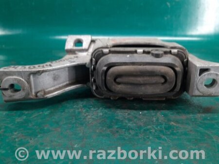 ФОТО Подушка для MINI Clubman R55 (04.2008-11.2014) Киев