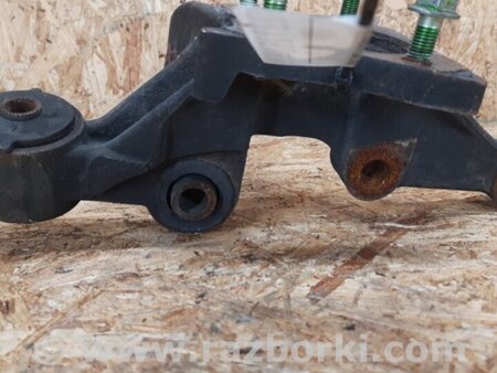 ФОТО Цапфа для Toyota Avalon XX30 (12.2004-10.2012) Киев