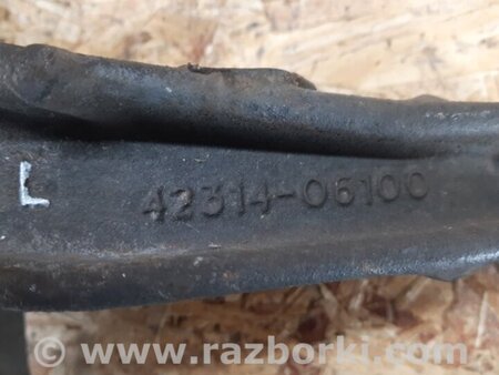 ФОТО Цапфа для Toyota Avalon XX30 (12.2004-10.2012) Киев