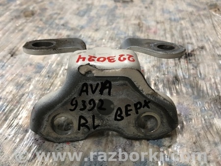 ФОТО Петля двери верхняя для Toyota Avalon XX30 (12.2004-10.2012) Киев
