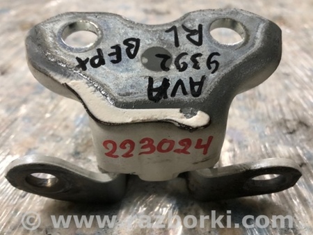 ФОТО Петля двери верхняя для Toyota Avalon XX30 (12.2004-10.2012) Киев