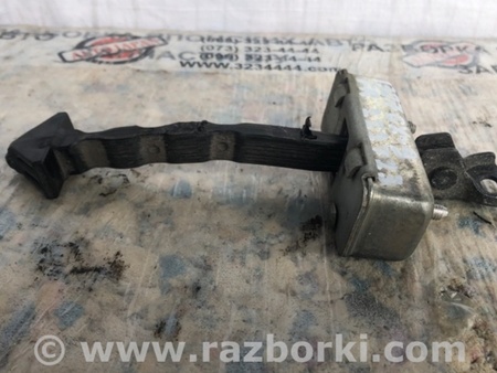 ФОТО Ограничитель двери для Mazda CX-9 TB (2007-2016) Киев