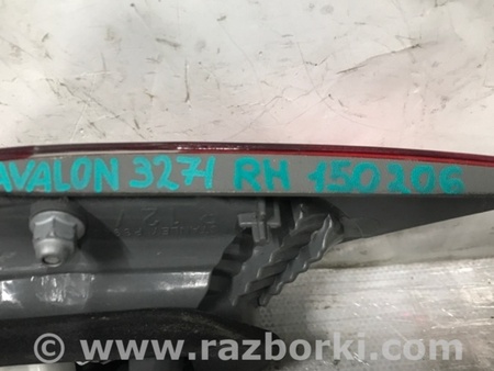 ФОТО Фонарь задний внутренний для Toyota Avalon XX30 (12.2004-10.2012) Киев