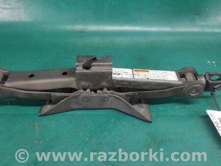 ФОТО Домкрат для Suzuki SX4 Киев