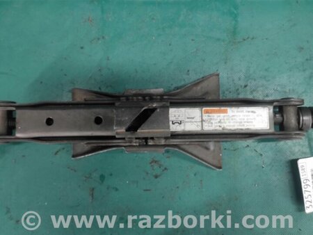 ФОТО Домкрат для Suzuki SX4 Киев
