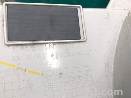 ФОТО Повторитель поворота в бампер для Buick Enclave (08-12) Киев