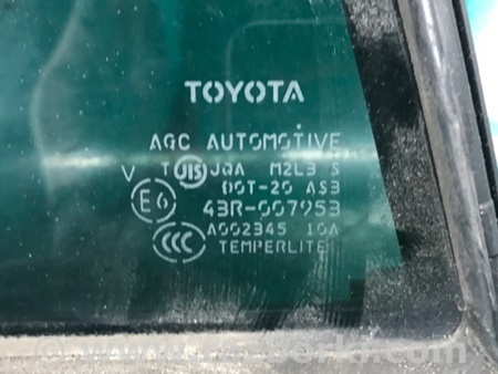 ФОТО Стекло двери глухое для Toyota RAV-4 (05-12) Киев