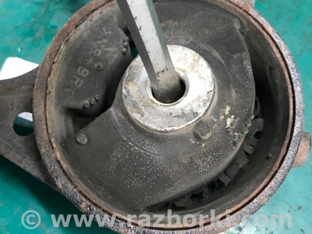 ФОТО Подушка для Toyota RAV-4 (05-12) Киев