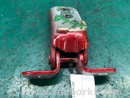 ФОТО Петля двери верхняя для Toyota RAV-4 (05-12) Киев