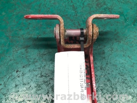 ФОТО Петля двери нижняя для Toyota RAV-4 (05-12) Киев