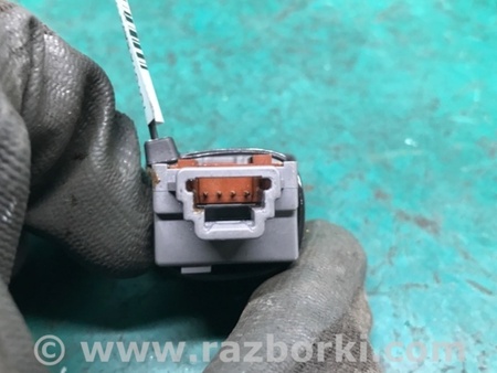 ФОТО Кнопка для Toyota RAV-4 (05-12) Киев