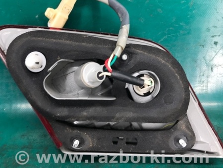 ФОТО Фонарь задний внутренний для Toyota Camry 40 XV40 (01.2006-07.2011) Киев