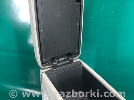 ФОТО Подлокотник для Subaru Tribeca B10 Киев