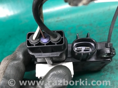ФОТО Блок вентилятора радиатора для Toyota Matrix (08-14) Киев