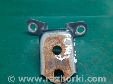 ФОТО Петля двери нижняя для Mazda 5 CR (2006-2010) Киев