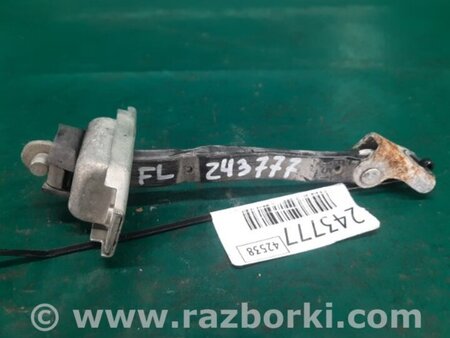 ФОТО Ограничитель двери для Toyota Matrix (08-14) Киев