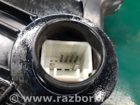ФОТО Замок двери для Toyota Matrix (08-14) Киев