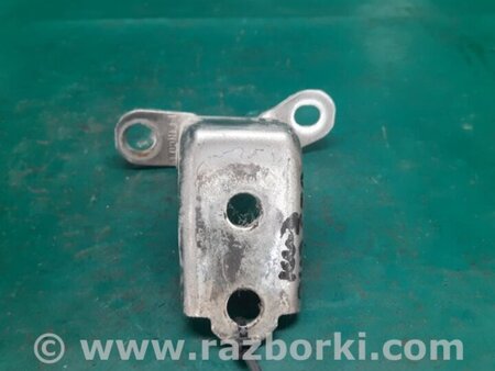 ФОТО Петля двери нижняя для Honda Civic 8 FK,FN1,FN2 UFO (09.2005 - 06.2012) Киев