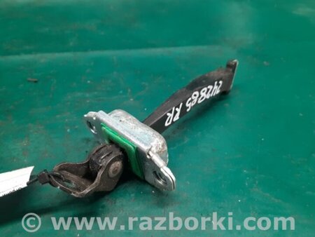 ФОТО Ограничитель двери для Hyundai Elantra HD (04.2006-03.2012) Киев