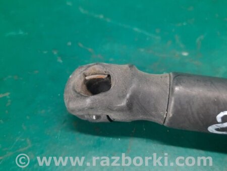 ФОТО Амортизатор крышки багажника для Mazda 3 BK (2003-2009) (I) Киев
