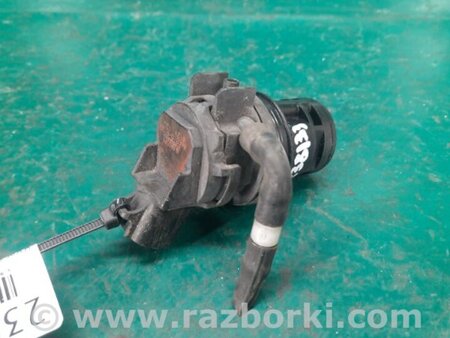 ФОТО Насос бачка стеклоомывателя для Mazda 3 BK (2003-2009) (I) Киев