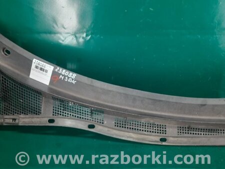 ФОТО Пластик под лобовое стекло (Жабо) для Mazda 3 BK (2003-2009) (I) Киев