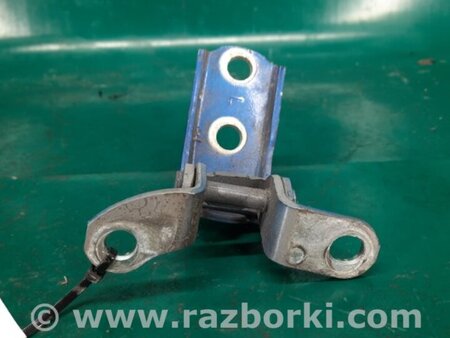ФОТО Петля двери нижняя для Toyota Yaris (05-11) Киев