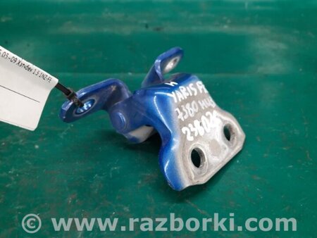 ФОТО Петля двери нижняя для Toyota Yaris (05-11) Киев