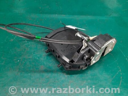 ФОТО Замок двери для Toyota Yaris (05-11) Киев