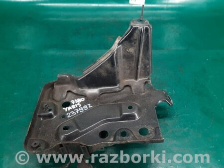 ФОТО Полка аккумулятора для Toyota Yaris (05-11) Киев