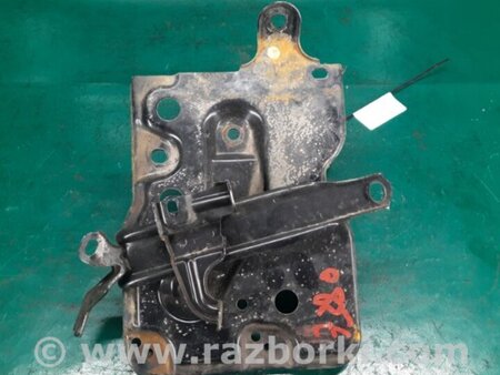 ФОТО Полка аккумулятора для Toyota Yaris (05-11) Киев