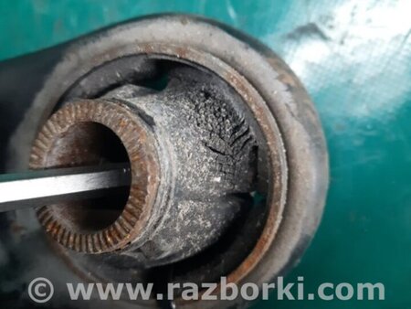 ФОТО Рычаг передний нижний для Toyota Yaris (05-11) Киев