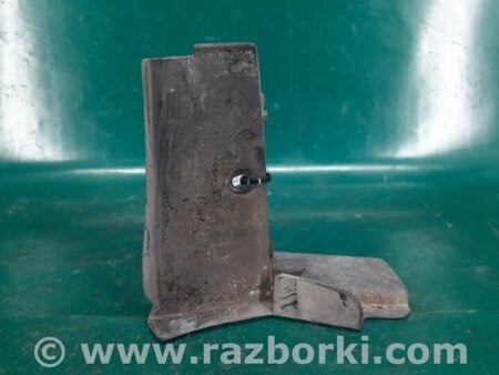 ФОТО Брызговик для Toyota Yaris (05-11) Киев