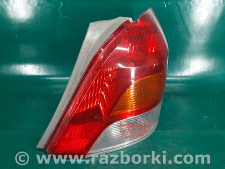 ФОТО Фонарь задний наружный для Toyota Yaris (05-11) Киев