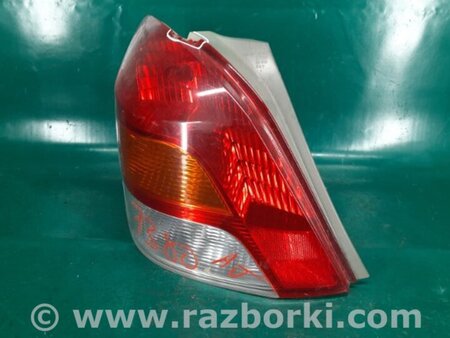 ФОТО Фонарь задний наружный для Toyota Yaris (05-11) Киев