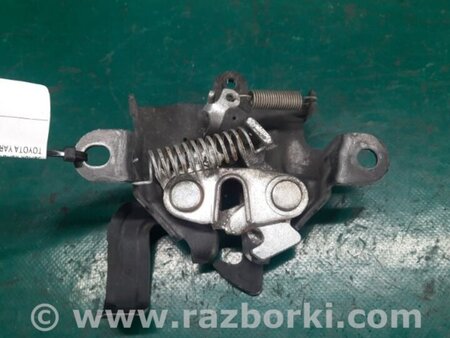 ФОТО Замок капота для Toyota Yaris (05-11) Киев