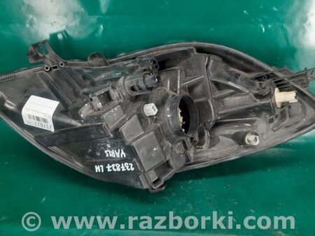 ФОТО Фара для Toyota Yaris (05-11) Киев