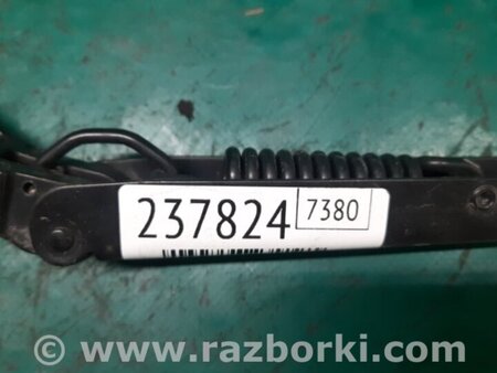 ФОТО Поводок дворника для Toyota Yaris (05-11) Киев