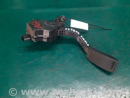 ФОТО Педаль газа для Toyota Yaris (05-11) Киев