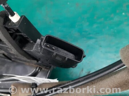 ФОТО Замок двери для Nissan Rogue (08-14) Киев