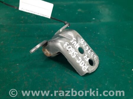 ФОТО Петля двери нижняя для Nissan Rogue (08-14) Киев