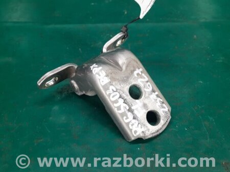 ФОТО Петля двери верхняя для Nissan Rogue (08-14) Киев