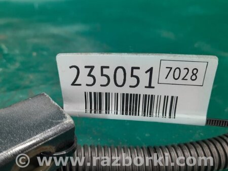ФОТО Петля крышки багажника для Toyota Camry 40 XV40 (01.2006-07.2011) Киев