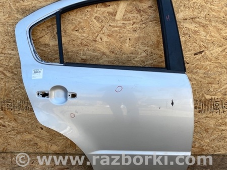 ФОТО Дверь для Suzuki SX4 Киев