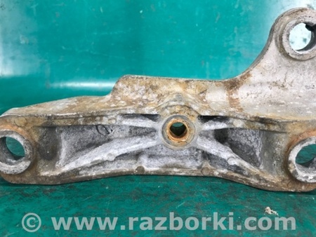 ФОТО Кронштейн крепления двигателя для Mazda CX-7 Киев