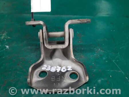 ФОТО Петля двери нижняя для Subaru Impreza GE/GH Киев