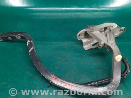 ФОТО Петля крышки багажника для Subaru Impreza GE/GH Киев