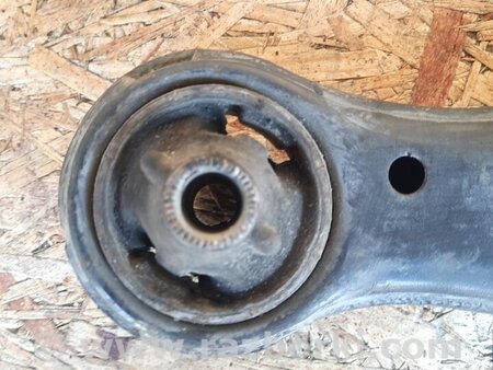 ФОТО Рычаг передний нижний для Toyota Camry 40 XV40 (01.2006-07.2011) Киев