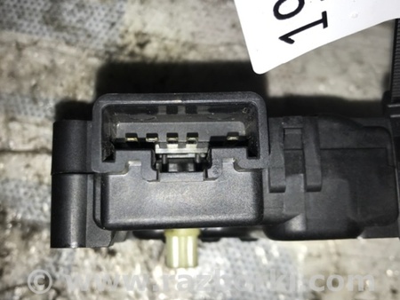 ФОТО Моторчик заслонки печки для Mazda 5 CR (2006-2010) Киев