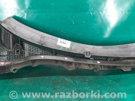 ФОТО Пластик под лобовое стекло (Жабо) для Mazda 3 BL (2009-2013) (II) Киев